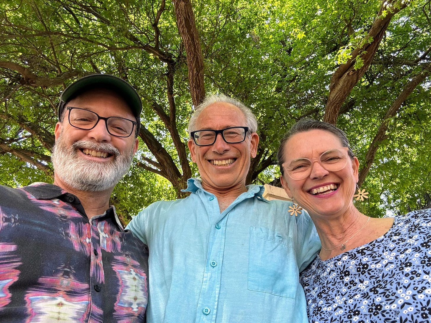 Yoshee feels very much at home on the ground, literally barefoot, and in nature, connecting with the natural rhythms and flow of life.