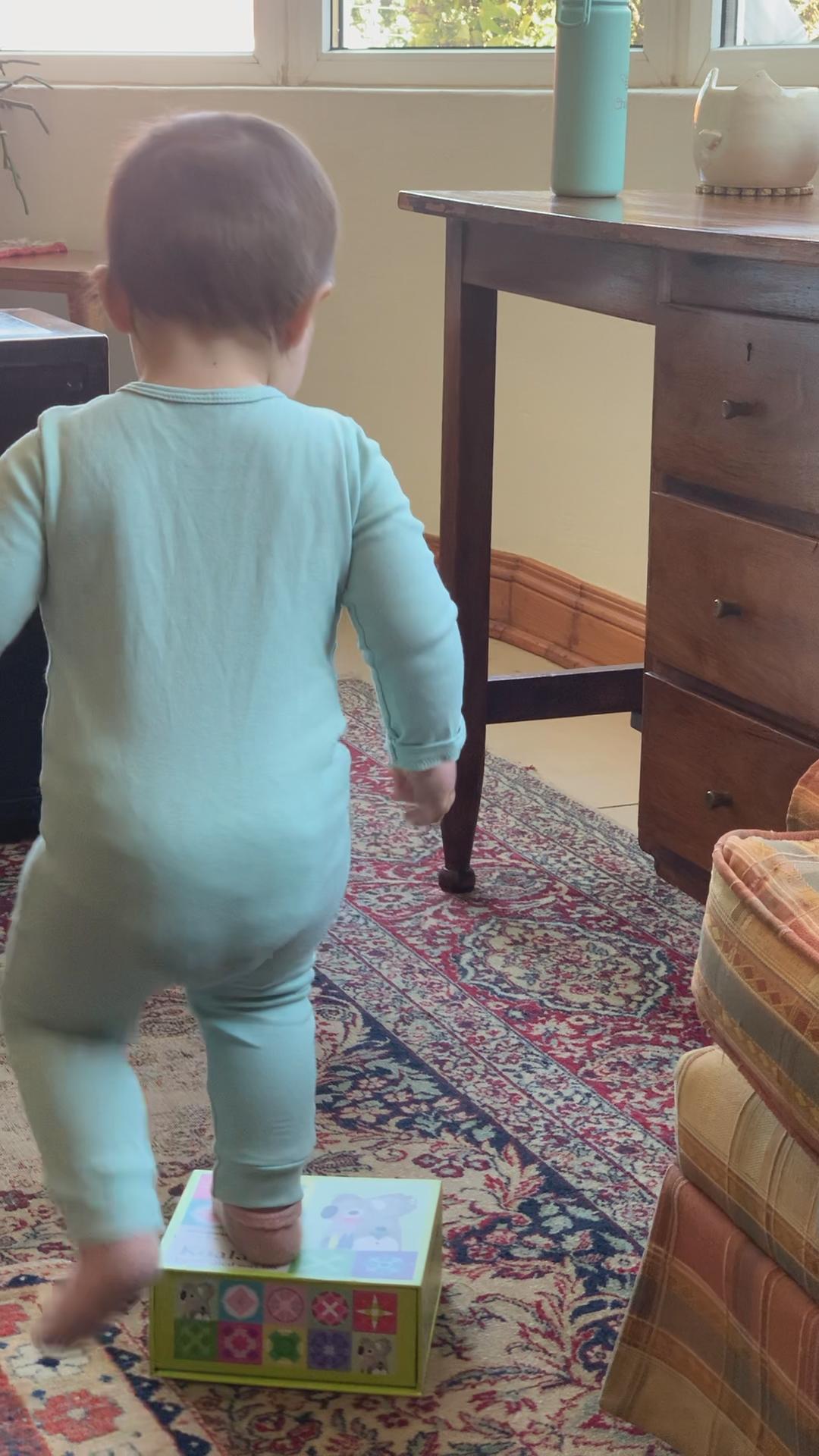A younger Leah reminding us that sometimes the best way through something is over it ⛰️👣